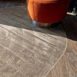 Oval Shaggy Rug - Aranga Super Soft Fur (brown)