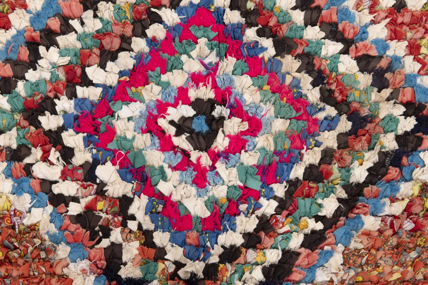 Moroccan Berber rug Boucherouite 205 x 100 cm