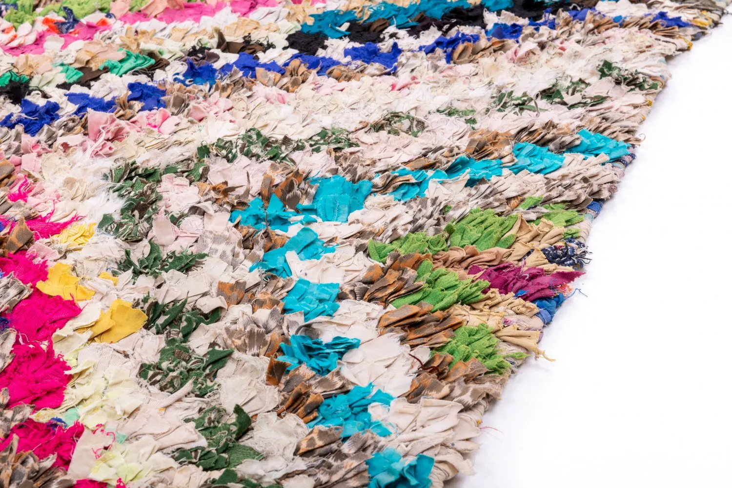 Moroccan Berber rug Boucherouite 265 x 140 cm