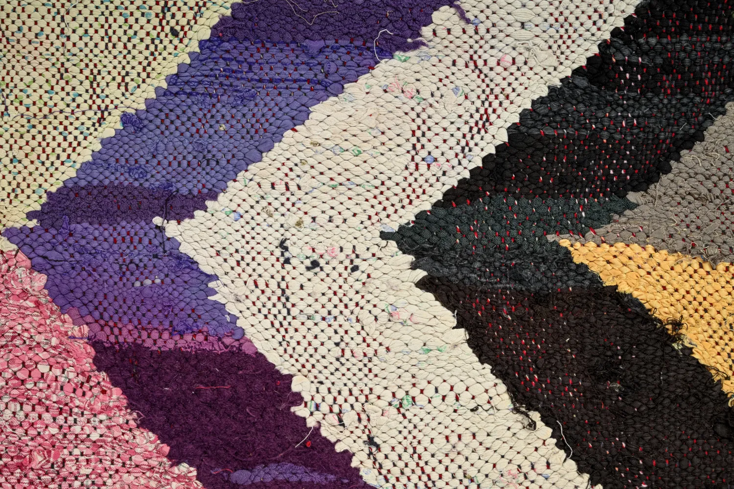 Moroccan Berber rug Boucherouite 140 x 305 cm