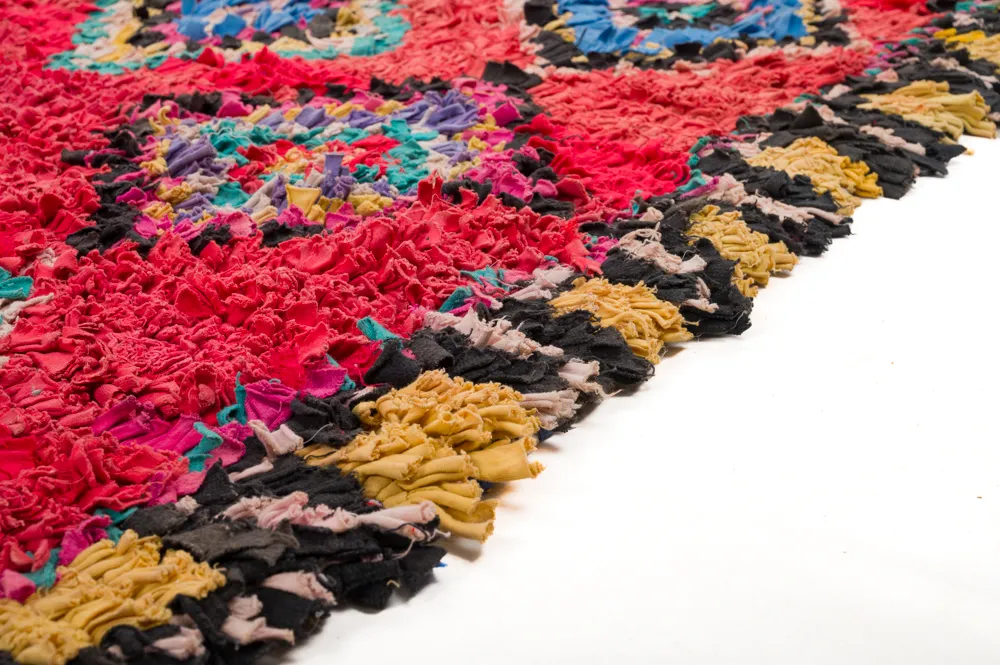 Moroccan Berber rug Boucherouite 290 x 140 cm