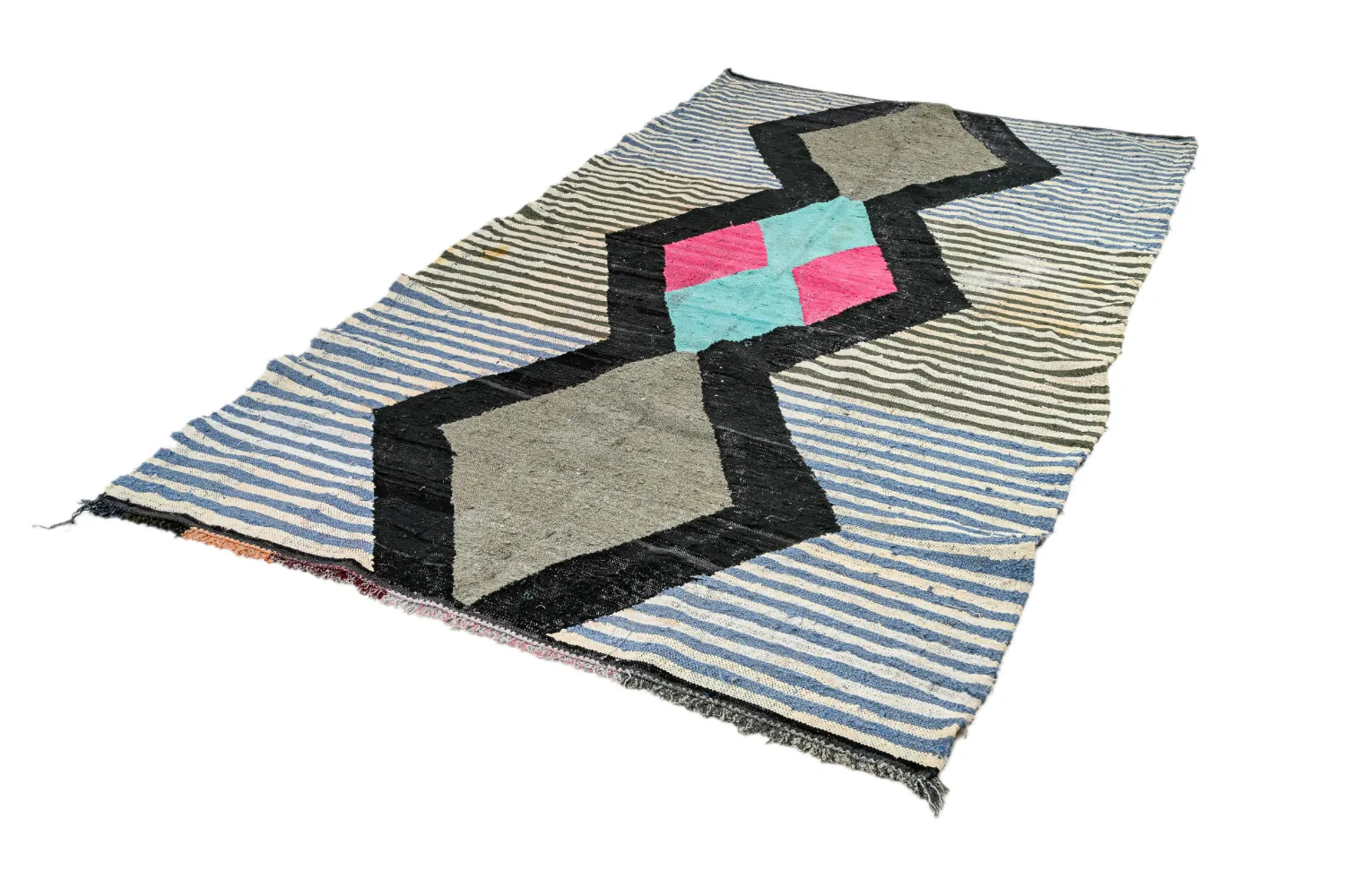 Moroccan Berber rug Boucherouite 155 x 275 cm