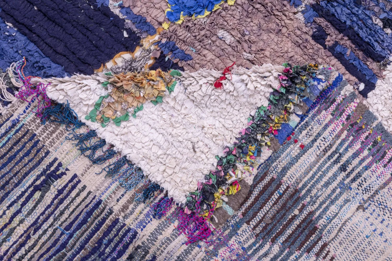 Moroccan Berber rug Boucherouite 230 x 170 cm