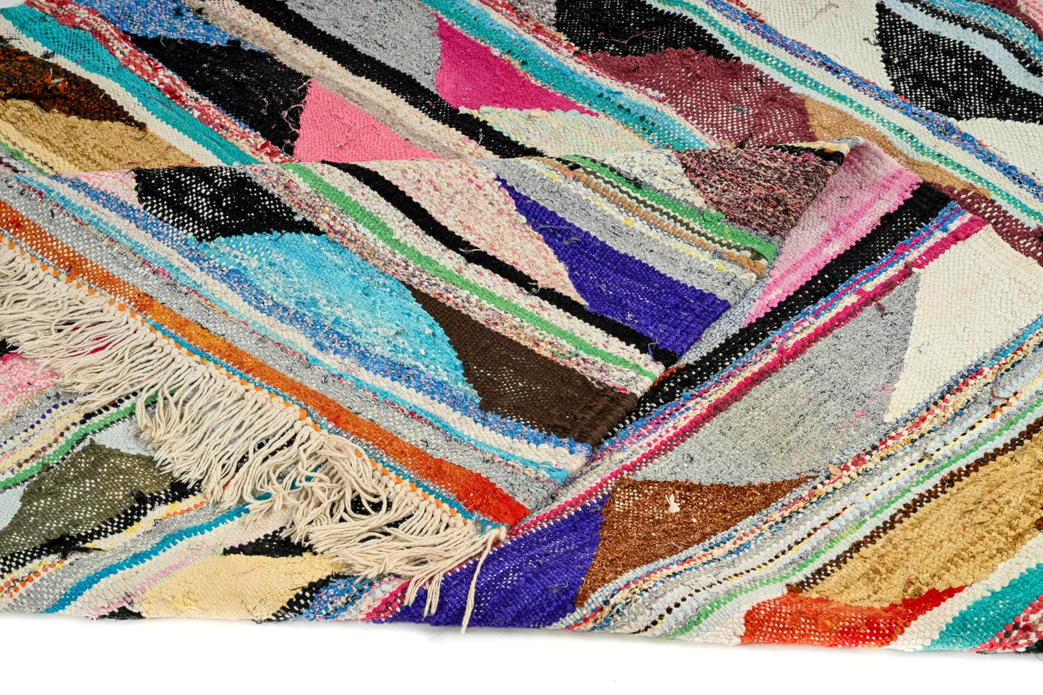 Moroccan Berber rug Boucherouite 145 x 250 cm