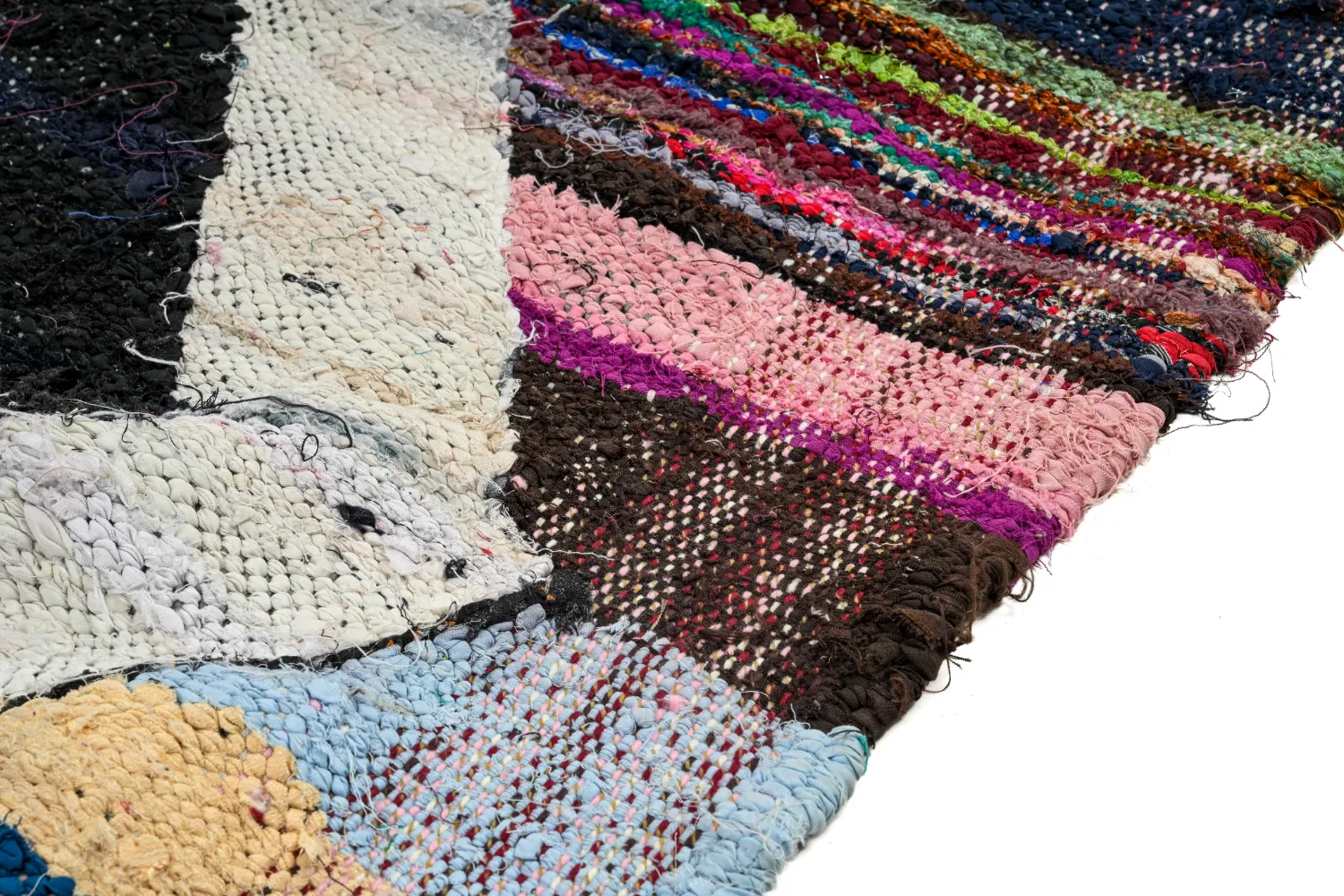 Moroccan Berber rug Boucherouite 165 x 290 cm