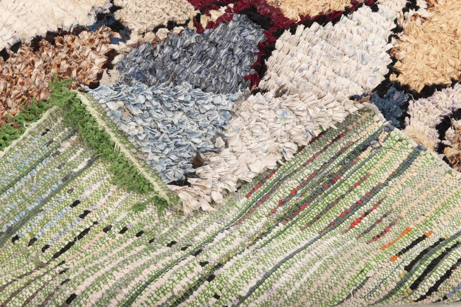 Moroccan Berber rug Boucherouite 200 x 145 cm