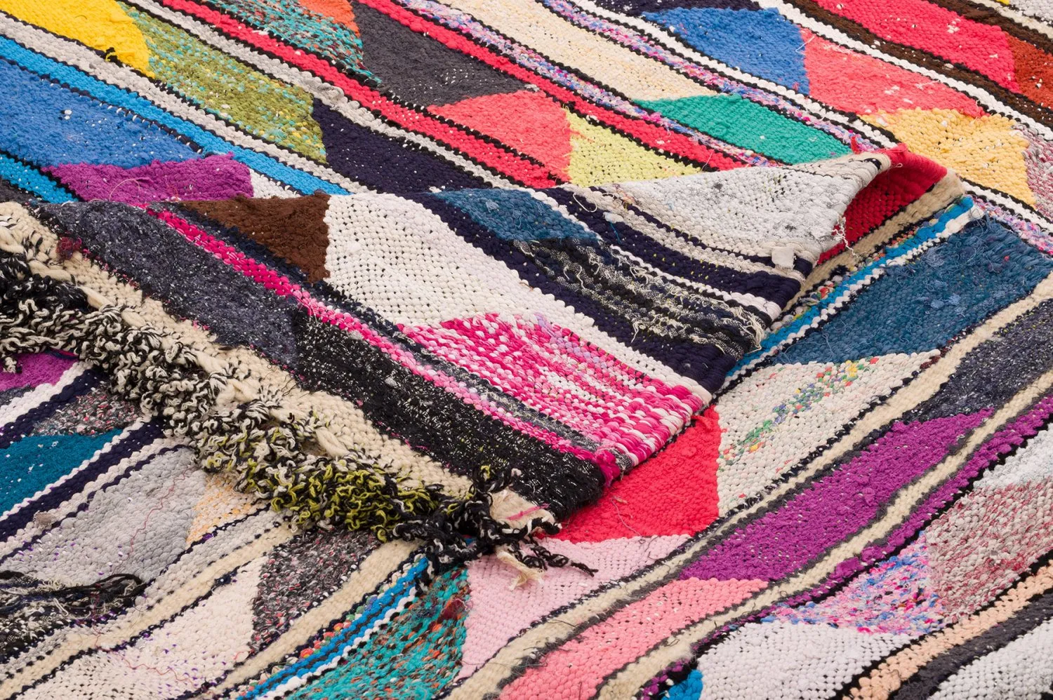 Moroccan Berber rug Boucherouite 130 x 225 cm