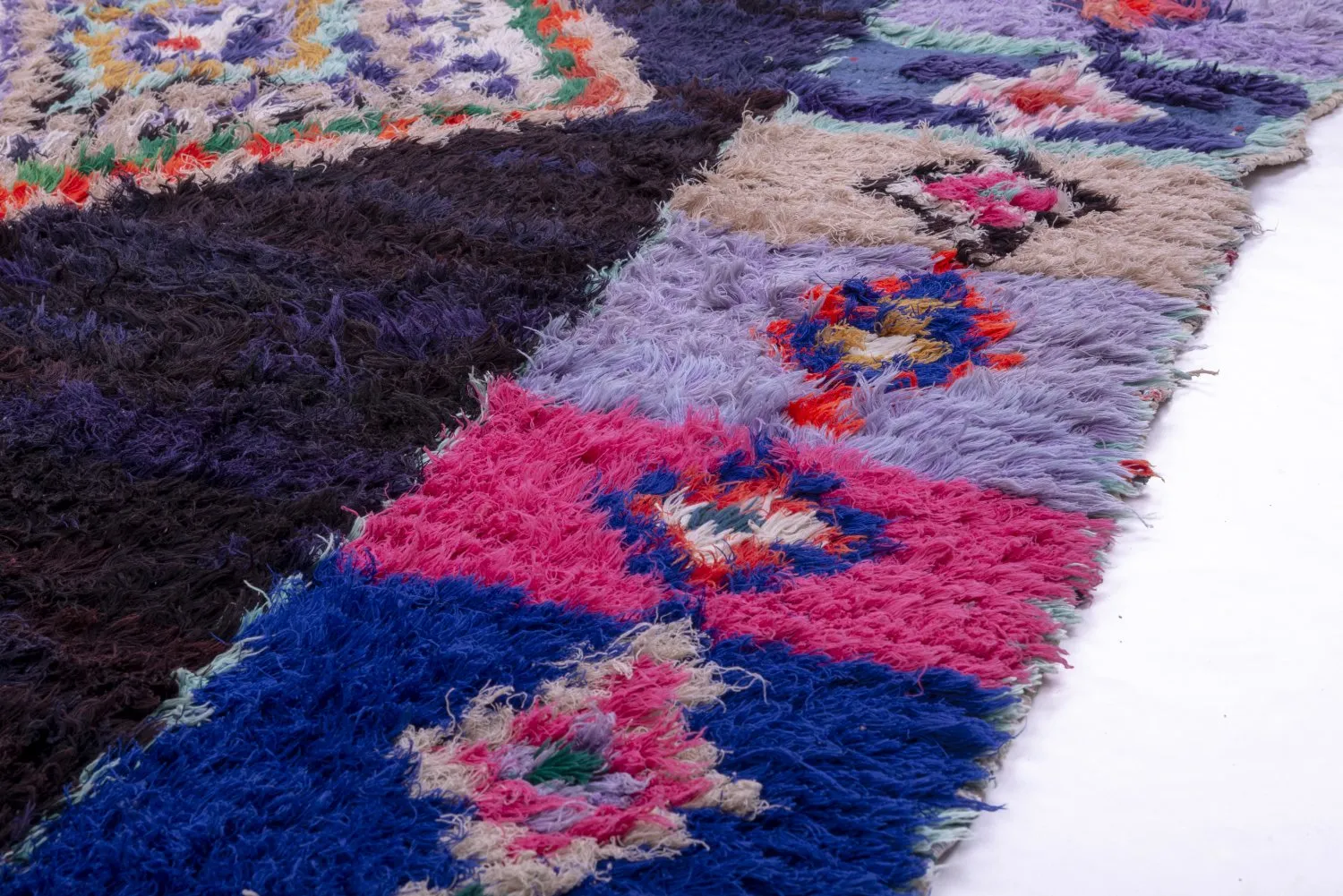 Moroccan Berber rug Boucherouite 250 x 145 cm