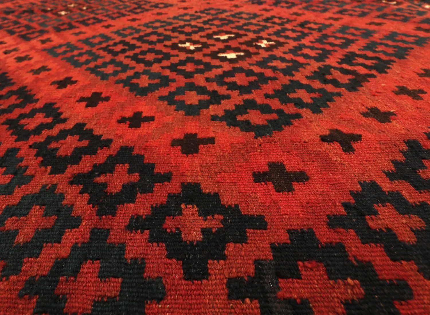 Oriental kilim rug 296 x 263 cm