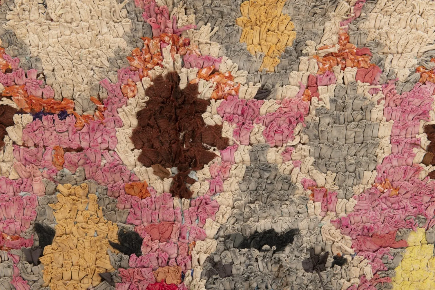 Moroccan Berber rug Boucherouite 255 x 100 cm