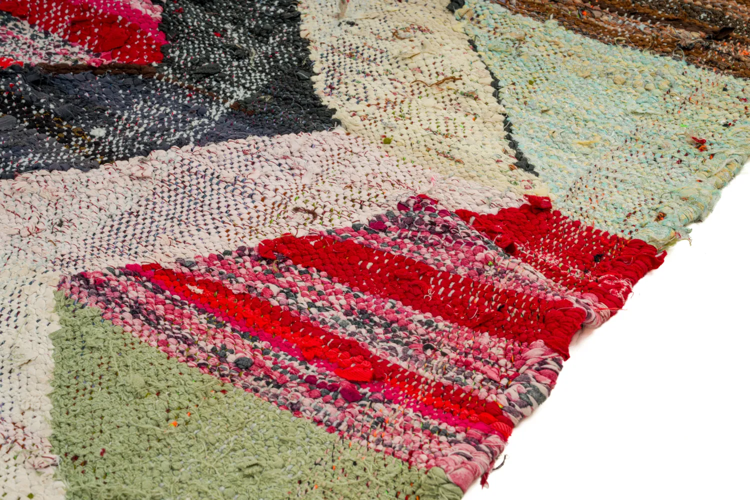 Moroccan Berber rug Boucherouite 135 x 230 cm