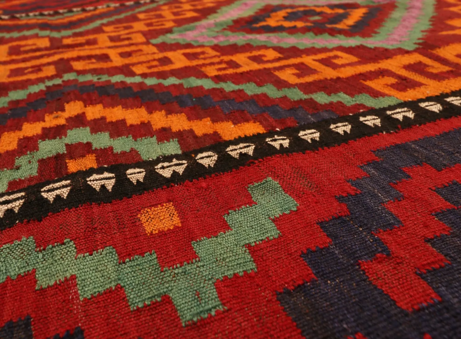 Oriental kilim rug 370 x 210 cm