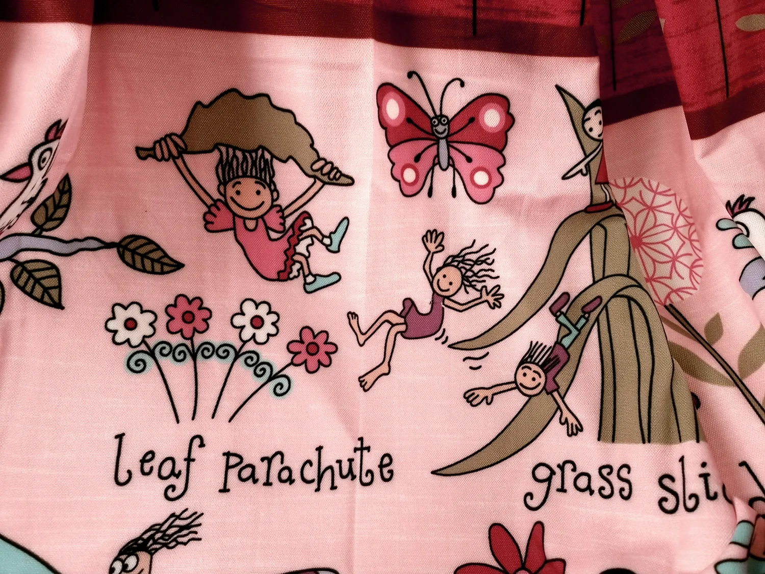 Curtain - Pink Friends (pink)