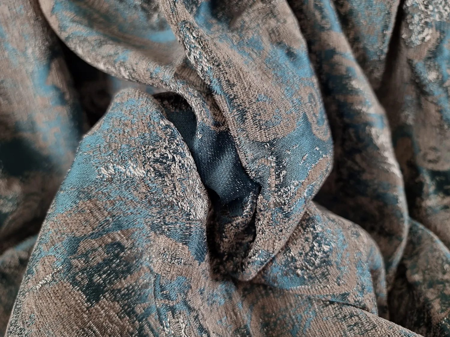 Curtain 140 x 260 cm