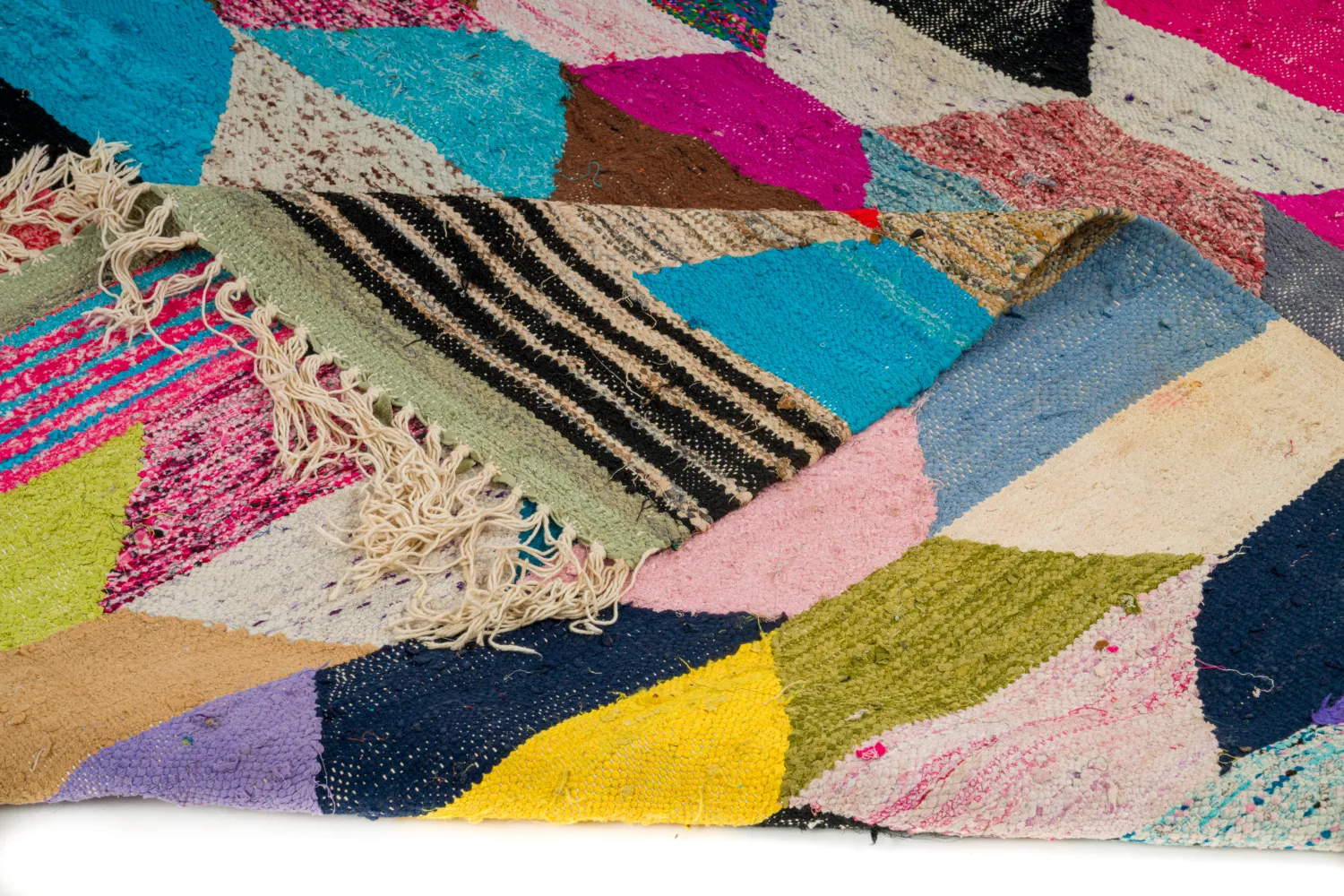 Moroccan Berber rug Boucherouite 165 x 265 cm