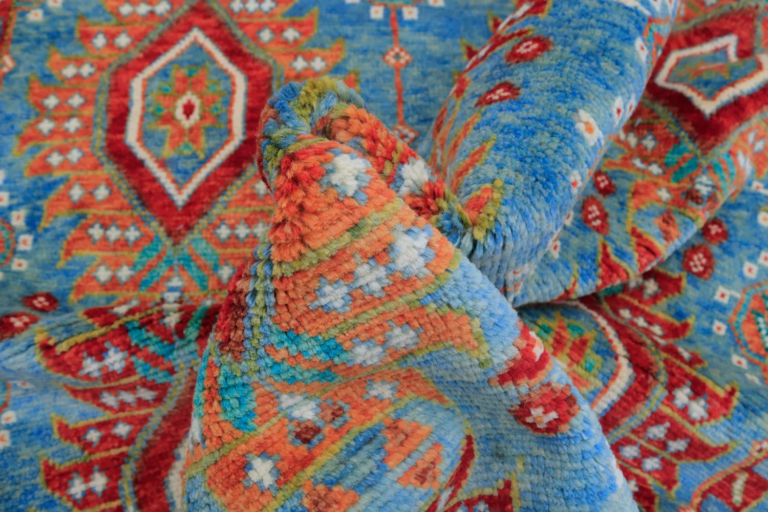 Oriental Rug - Suzani Hand Knotted - 170 x 240 cm