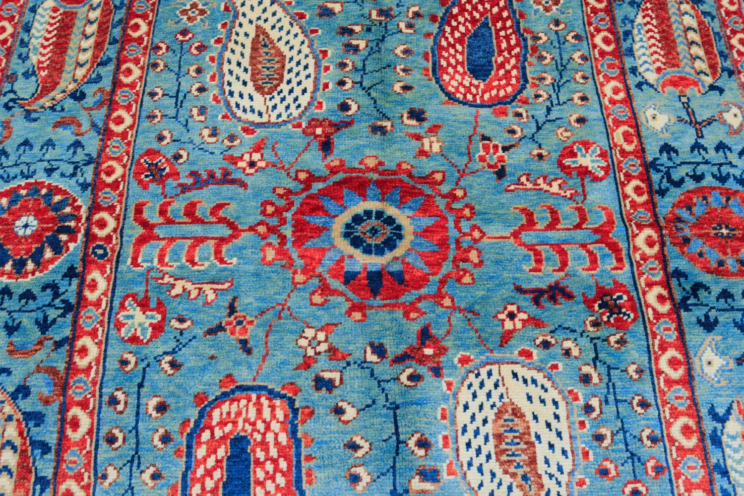 Oriental Rug - Suzani Hand Knotted - 170 x 240 cm