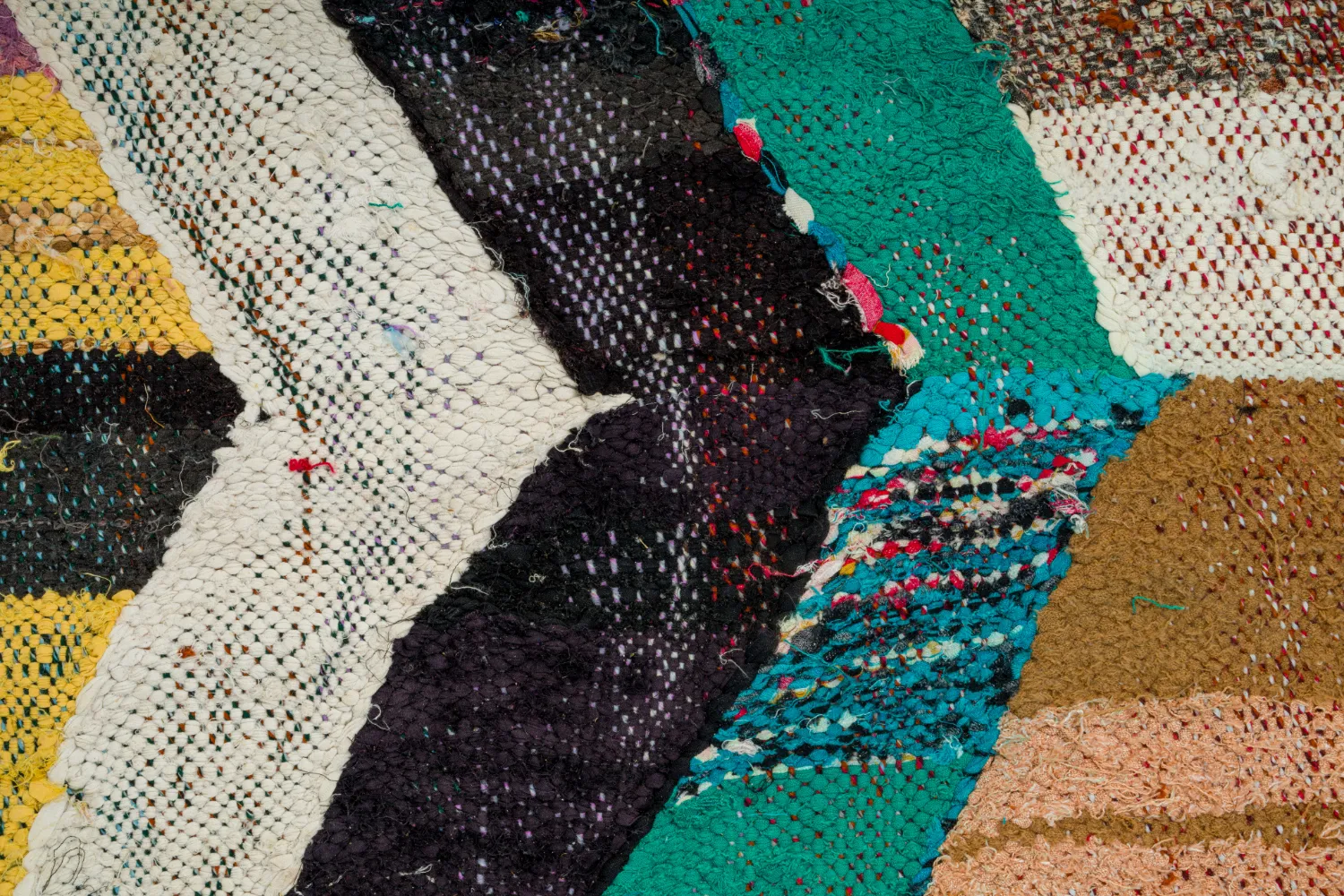 Moroccan Berber rug Boucherouite 135 x 245 cm