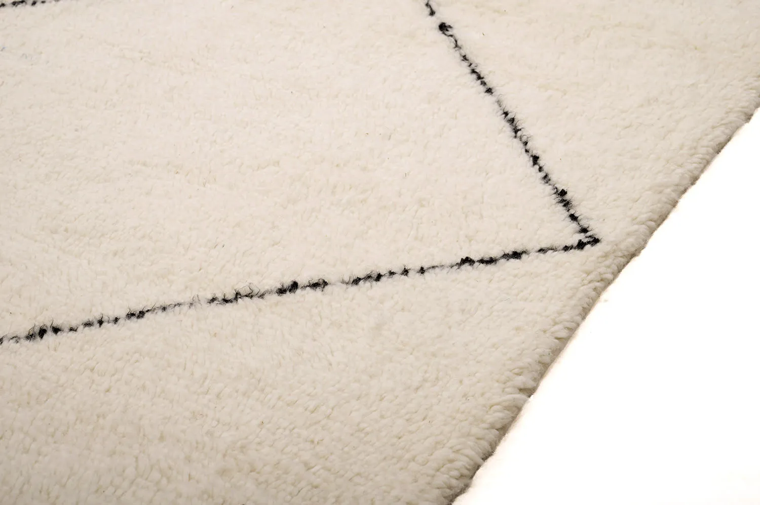 Kilim Moroccan Berber rug Beni Ourain 195 x 295 cm
