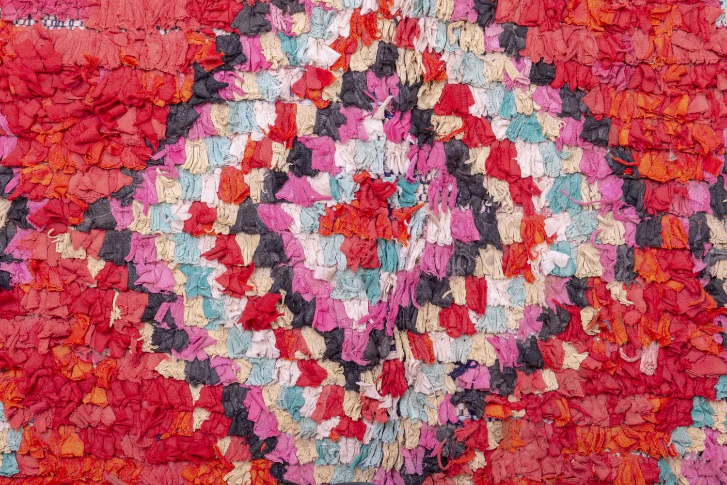 Moroccan Berber rug Boucherouite 265 x 150 cm