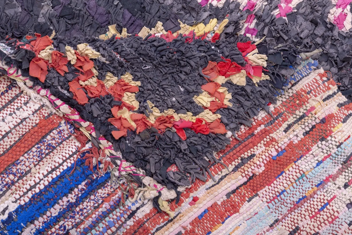Moroccan Berber rug Boucherouite 265 x 165 cm