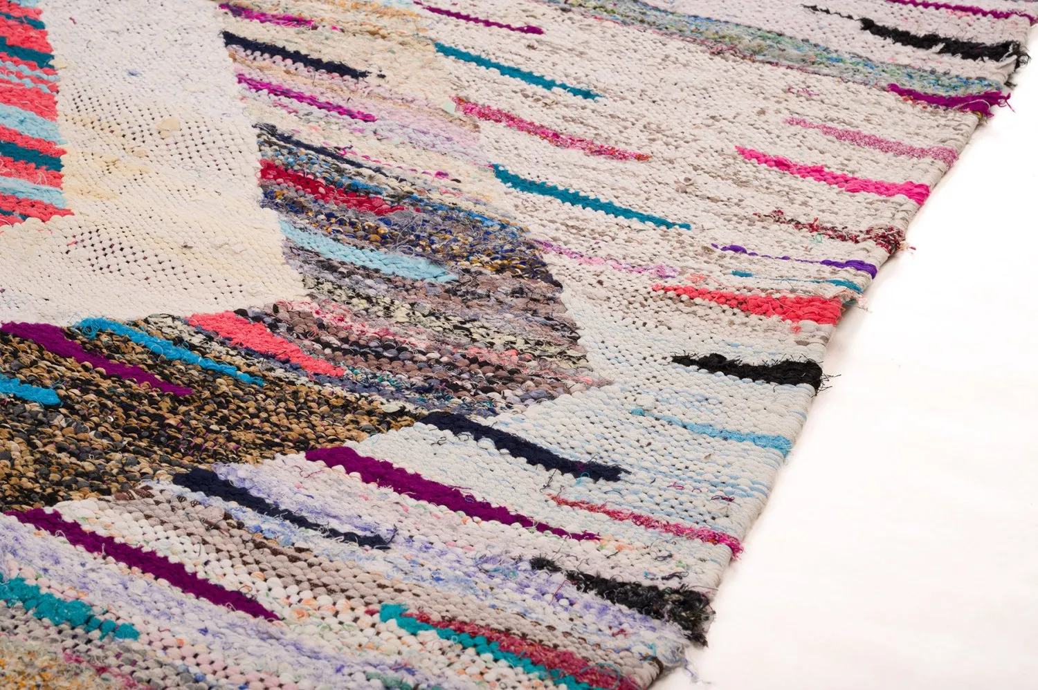 Moroccan Berber rug Boucherouite 145 x 310 cm