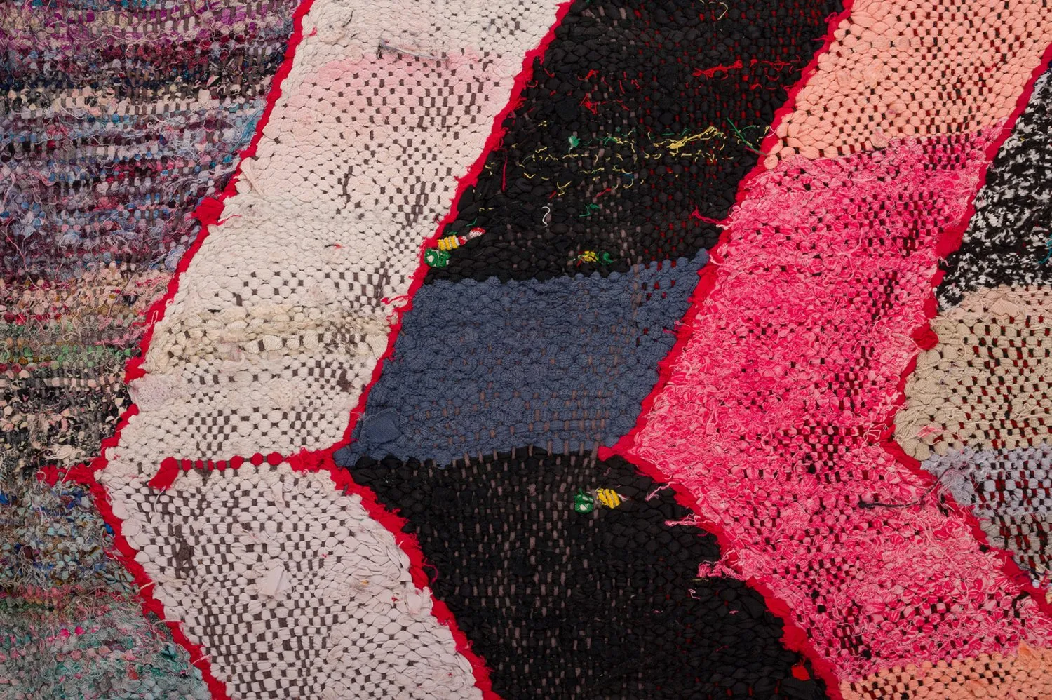 Moroccan Berber rug Boucherouite 150 x 260 cm