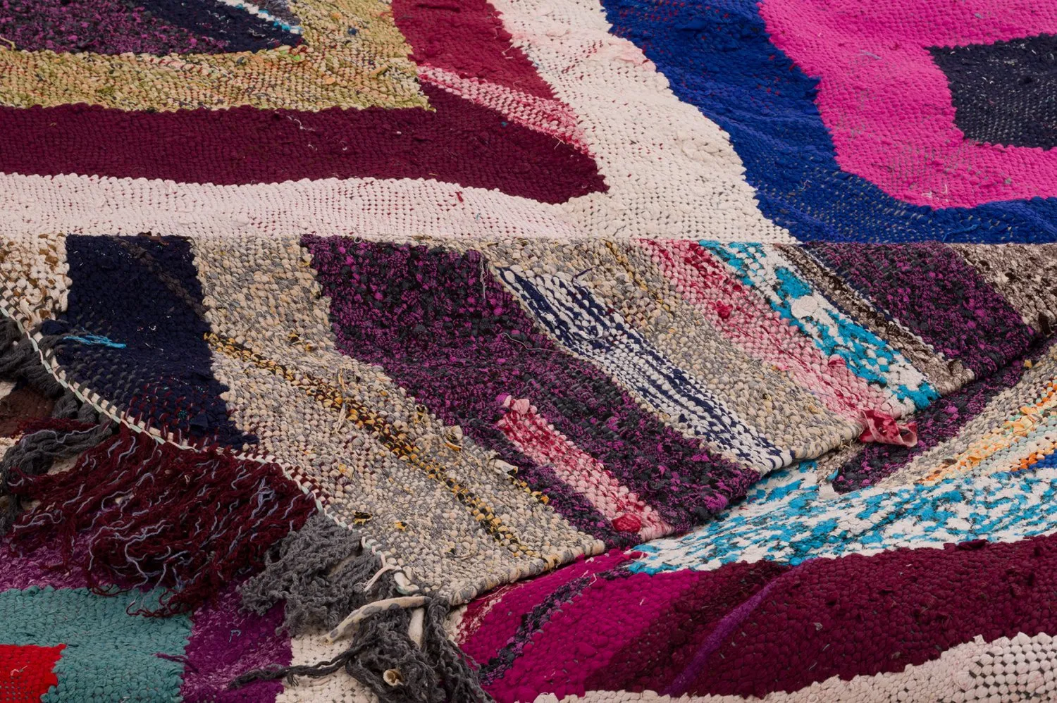 Moroccan Berber rug Boucherouite 165 x 270 cm