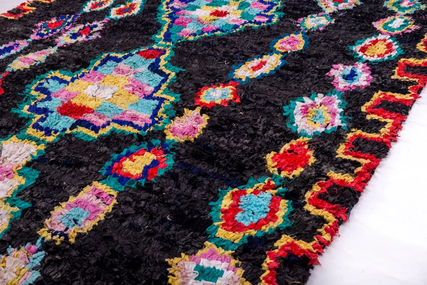 Moroccan Berber rug Boucherouite 265 x 145 cm