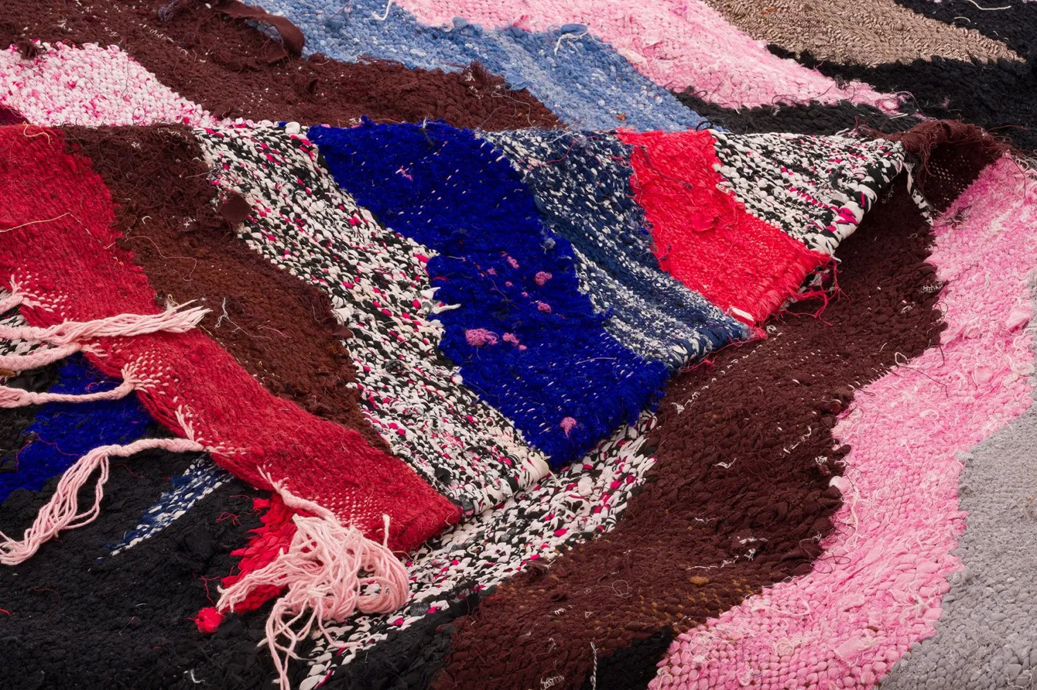 Moroccan Berber rug Boucherouite 145 x 275 cm