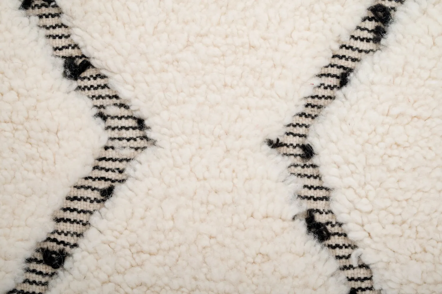 Kilim Moroccan Berber rug Beni Ourain 260 x 165 cm