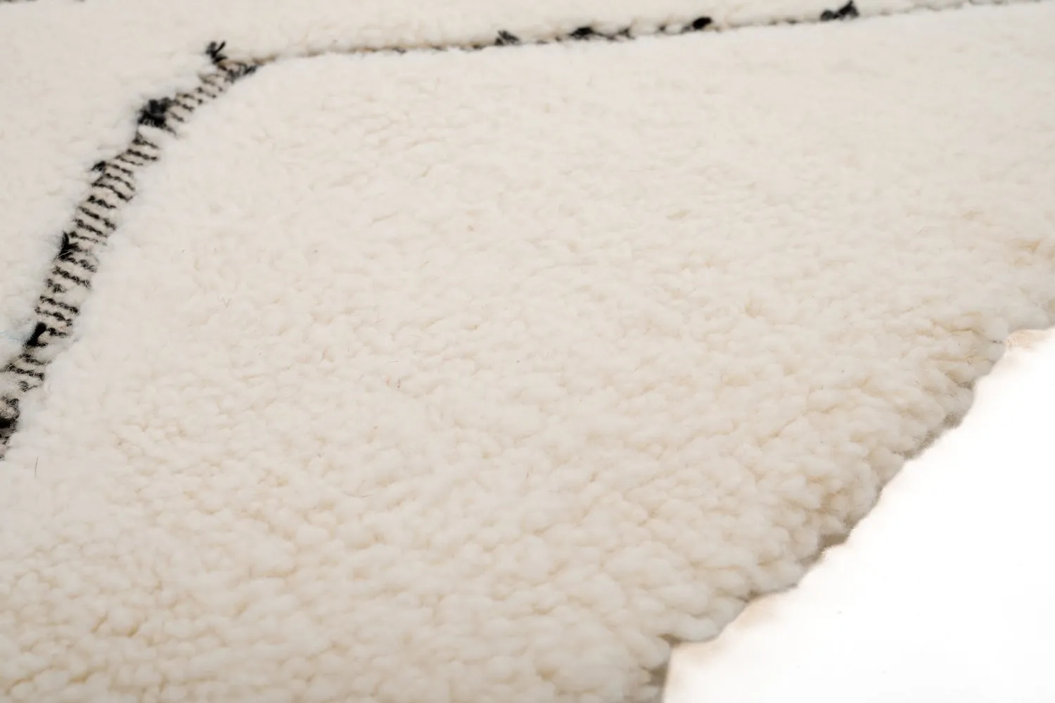 Kilim Moroccan Berber rug Beni Ourain 260 x 165 cm
