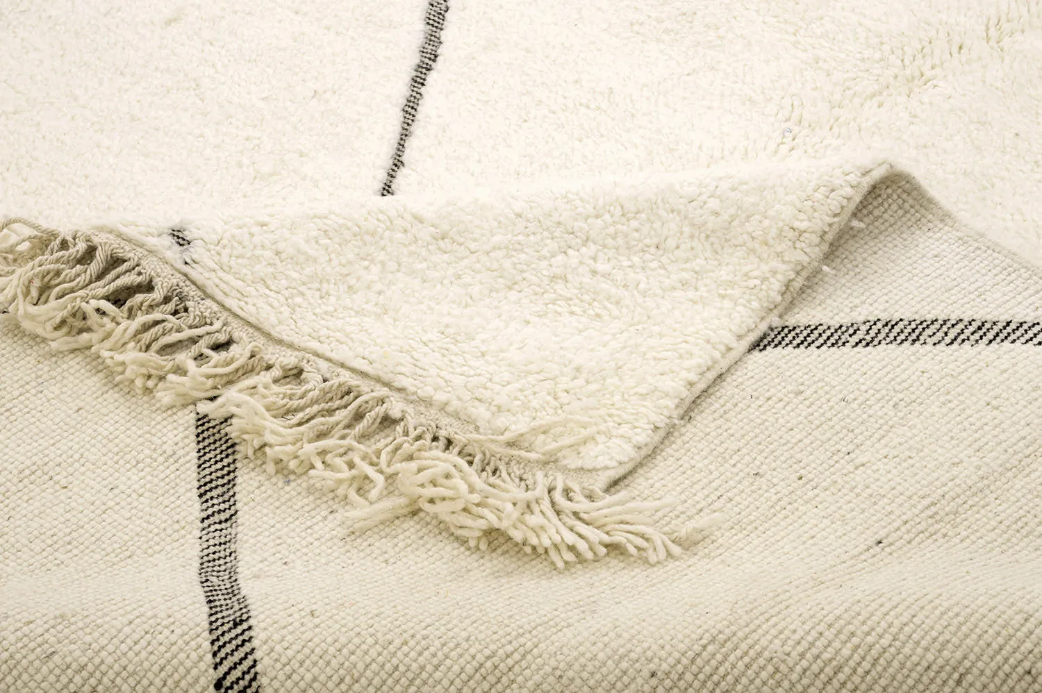 Kilim Moroccan Berber rug Beni Ourain 210 x 305 cm