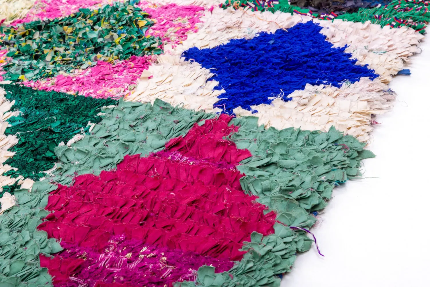 Moroccan Berber rug Boucherouite 265 x 155 cm