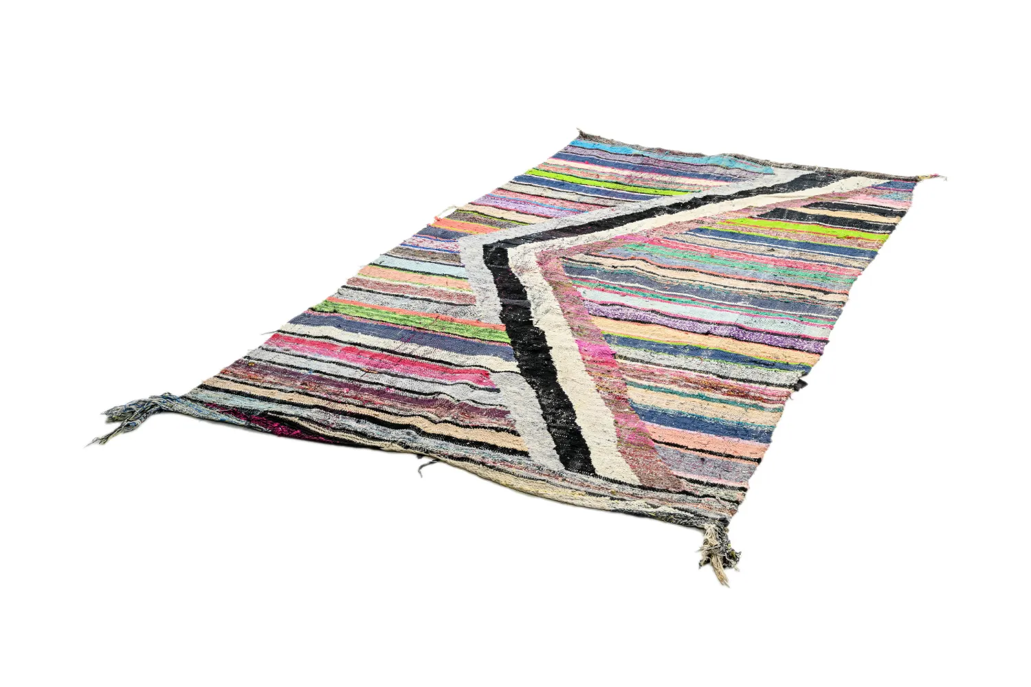 Moroccan Berber rug Boucherouite 135 x 240 cm