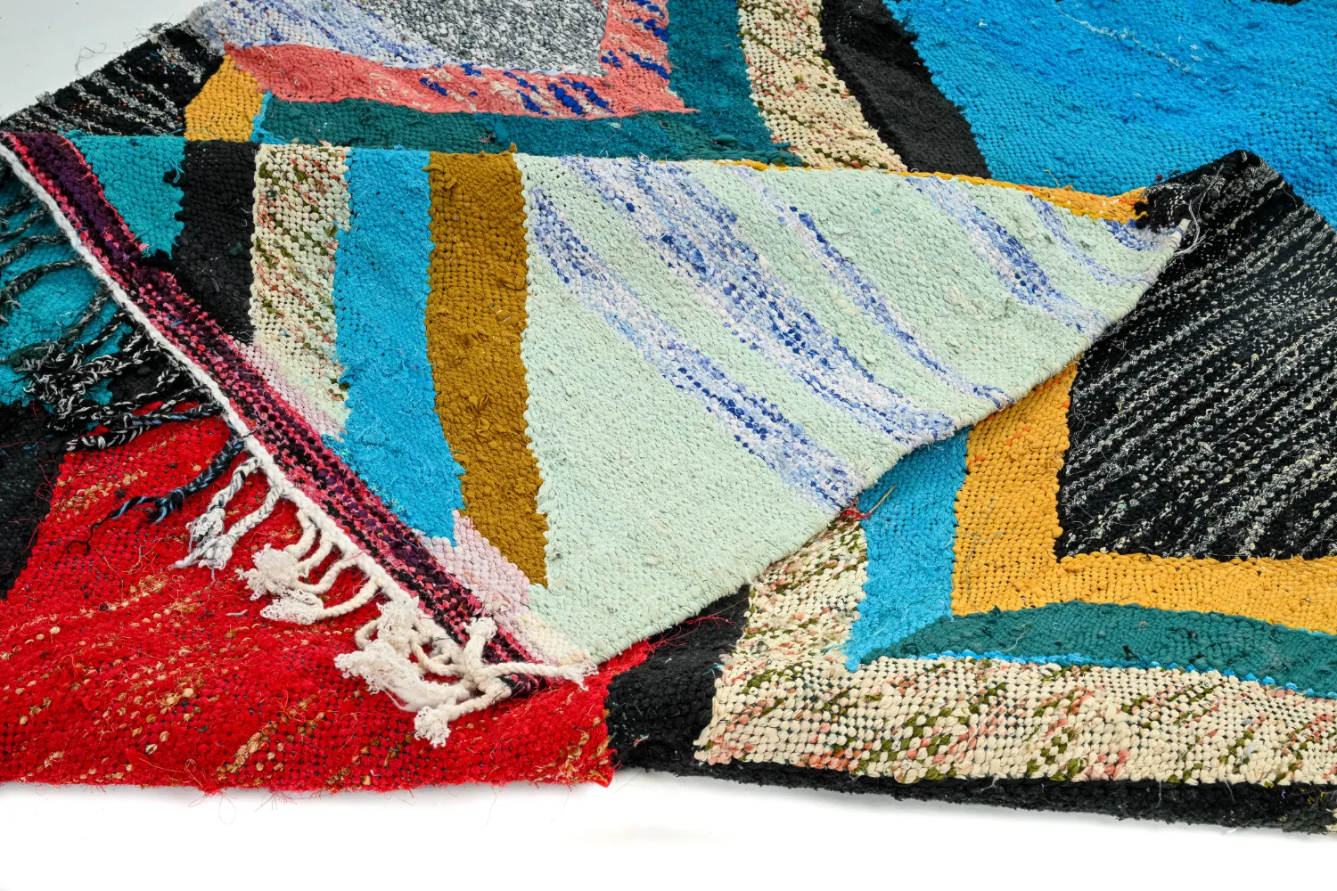 Moroccan Berber rug Boucherouite 140 x 235 cm