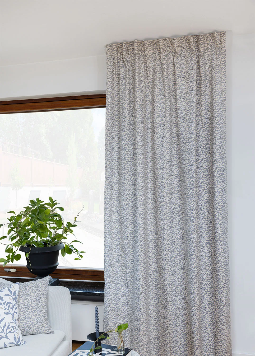Curtains - Cotton curtain Lilja (blue)
