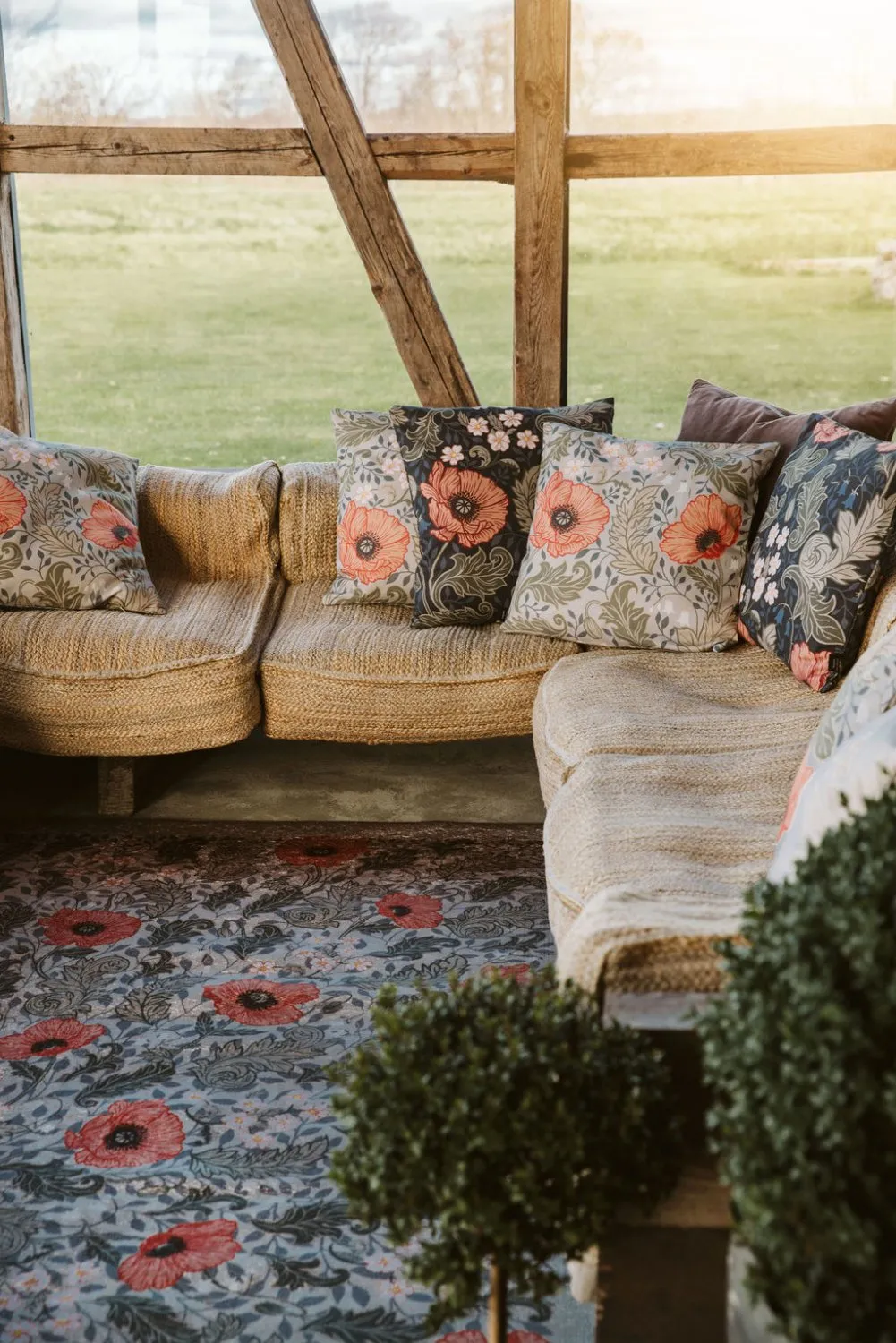 Cushion cover - Poppy (beige)