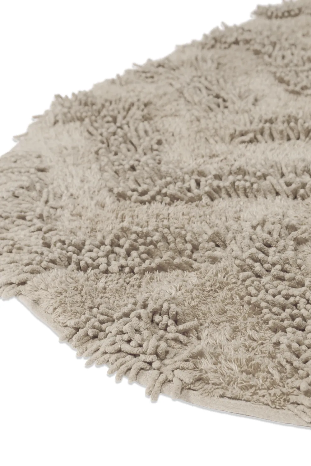 Oval bath mat - three (beige)