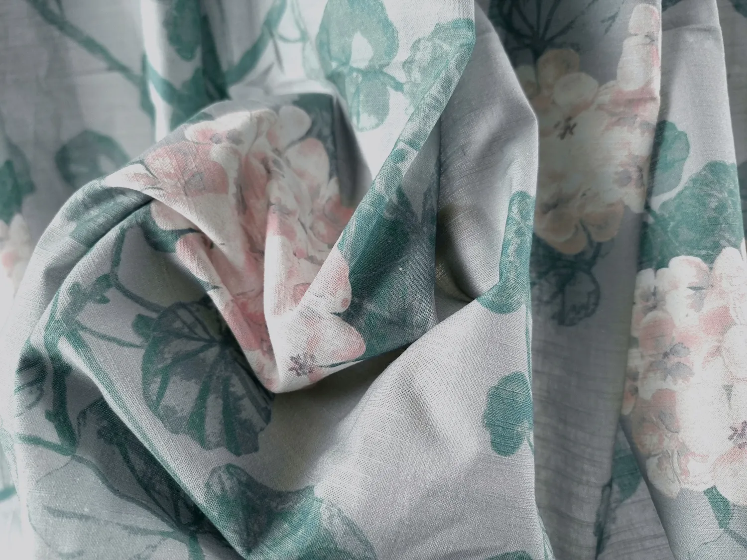 Table runner - Amara (grey/pink)
