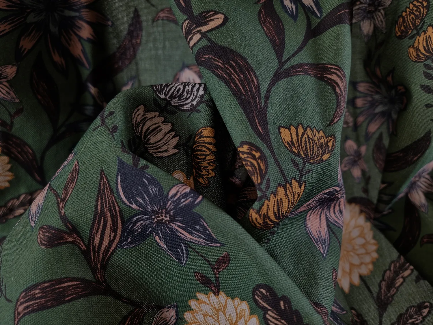 Table runner - Lotten (dark green)