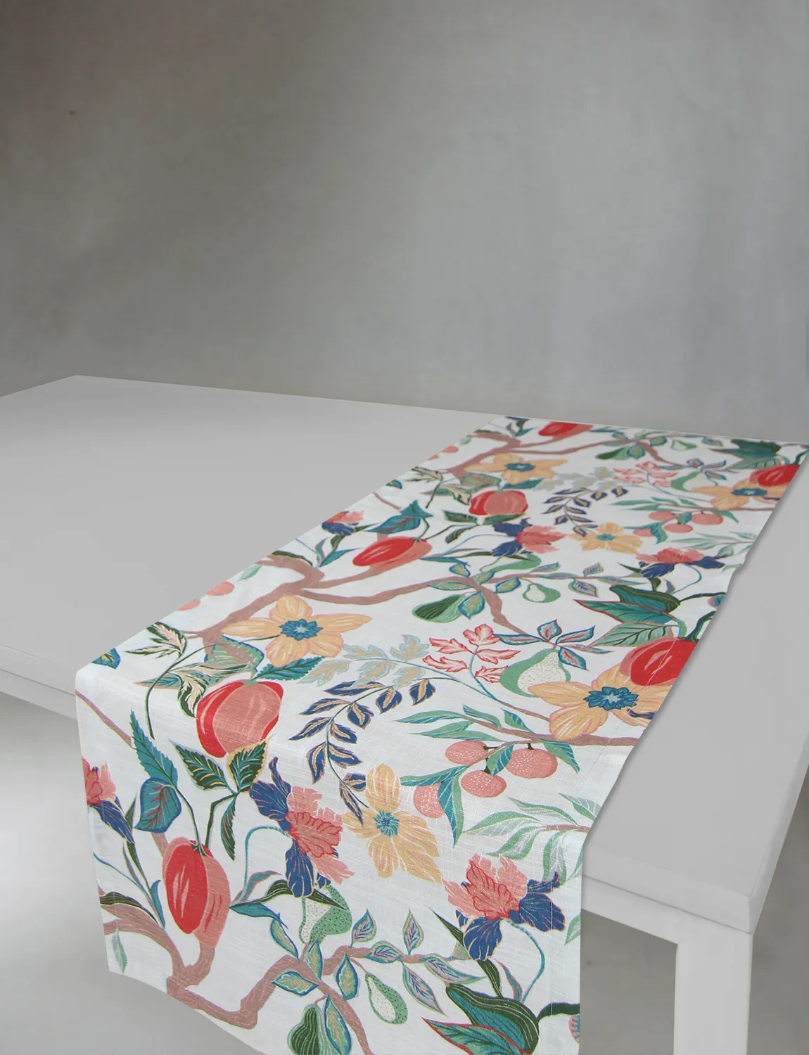 Table runner - Sofi-Lee (red)