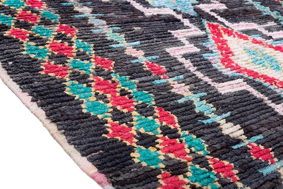 Moroccan Berber rug Boucherouite 310 x 160 cm