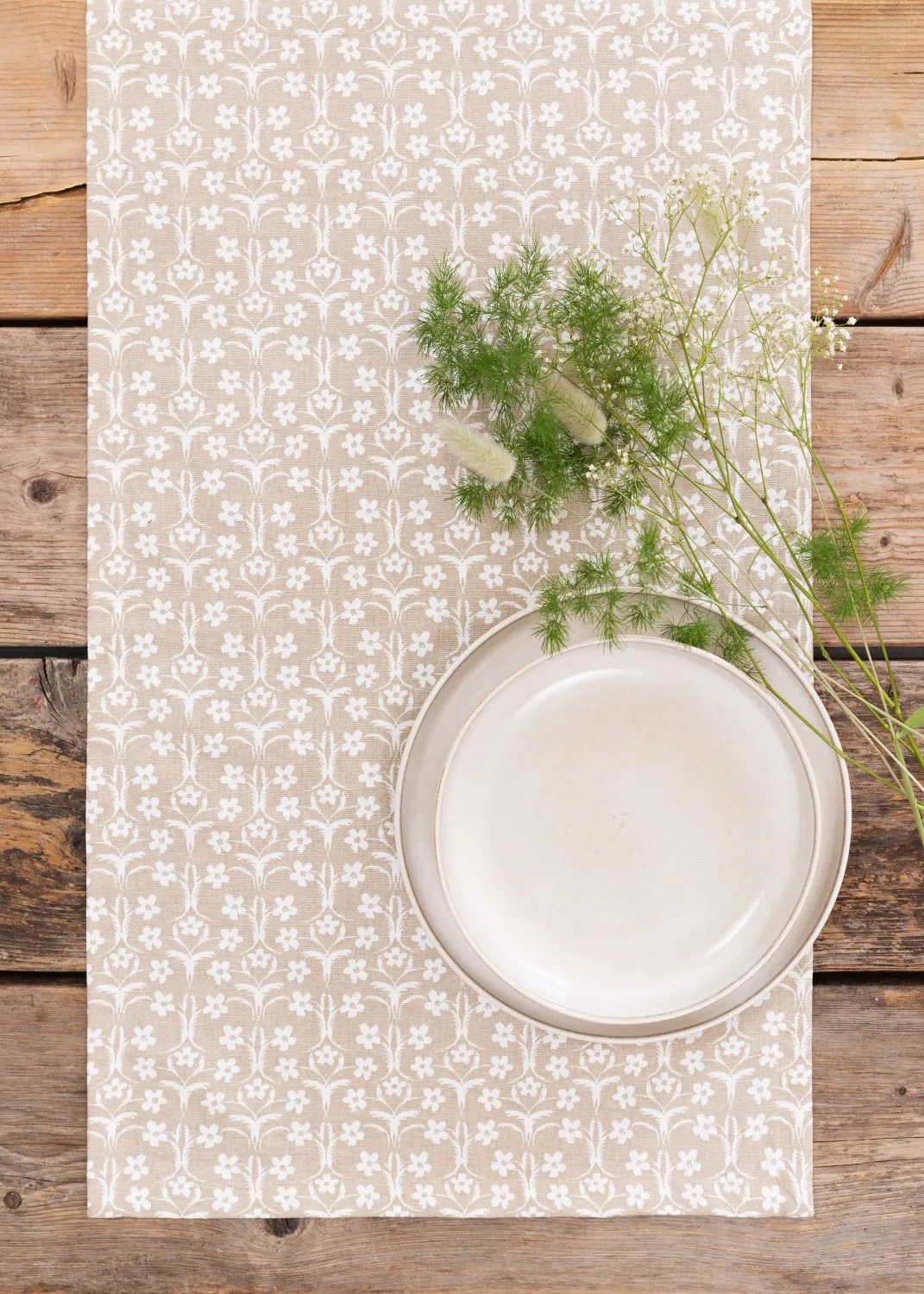 Table runner - Ella (beige)