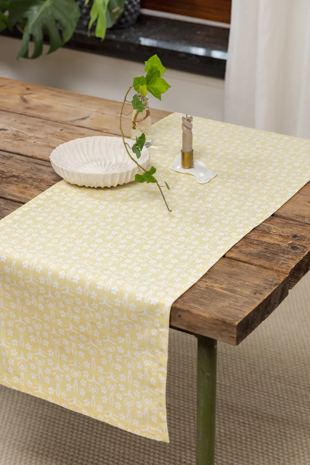 Table runner - Ella (yellow)