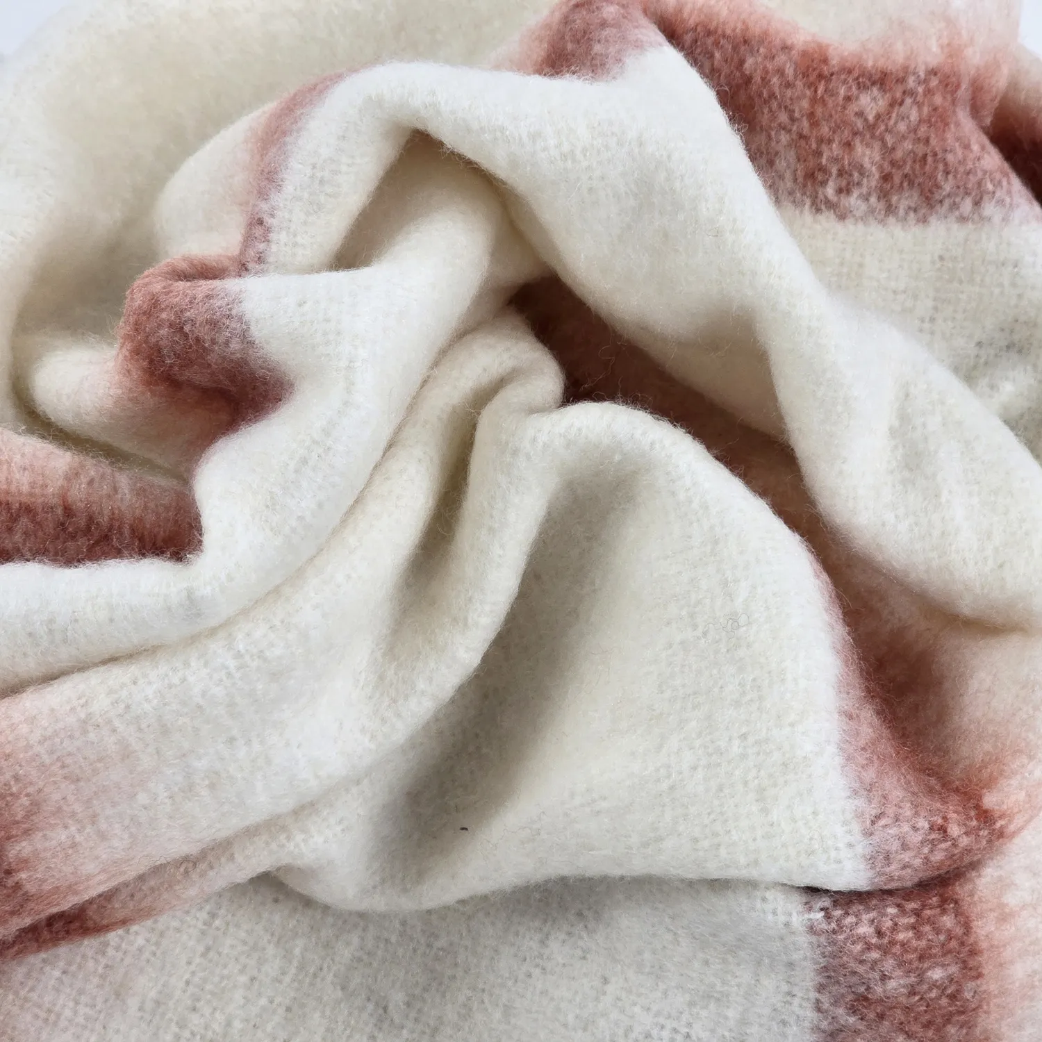 Throws - Plaid in wool mix - Miranda (pink)
