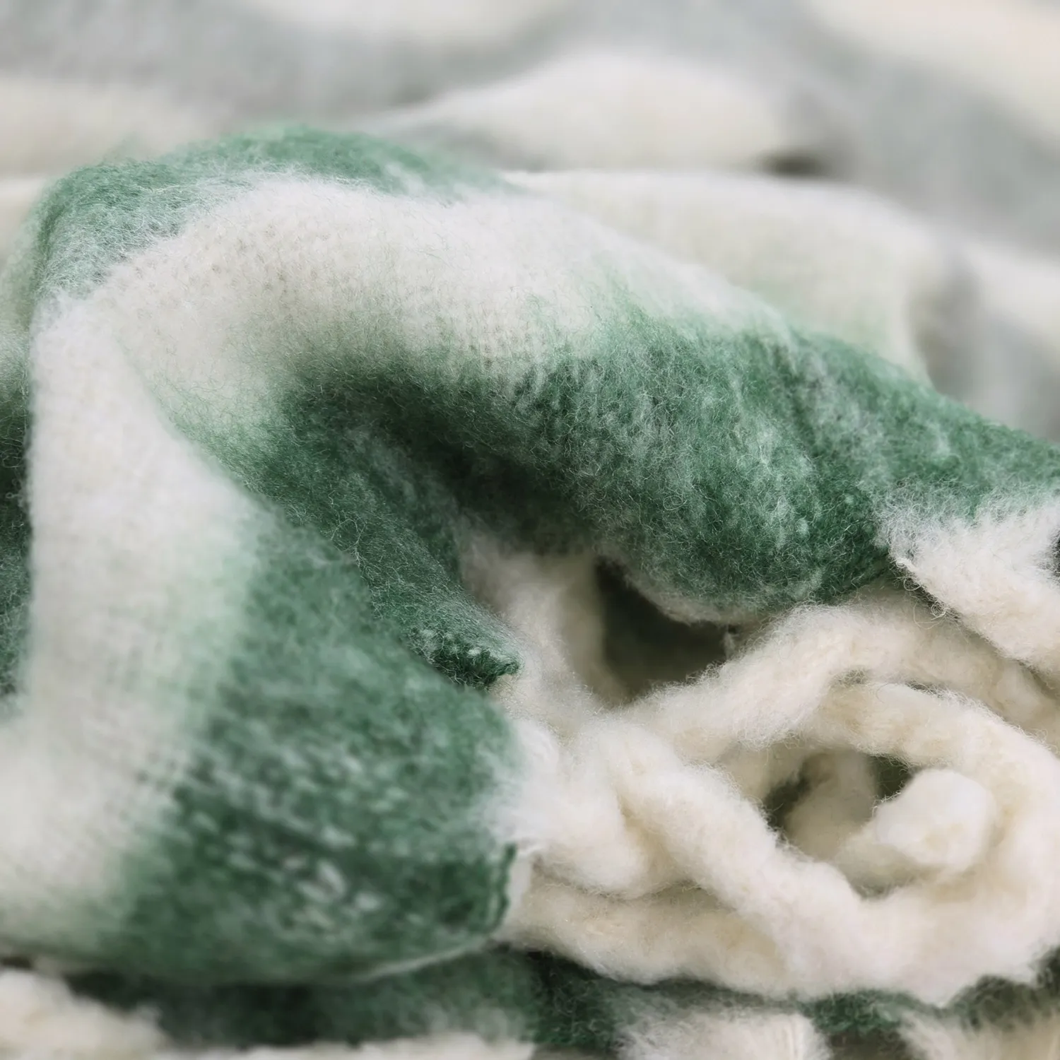 Throws - Plaid in wool mix - Monica (green)