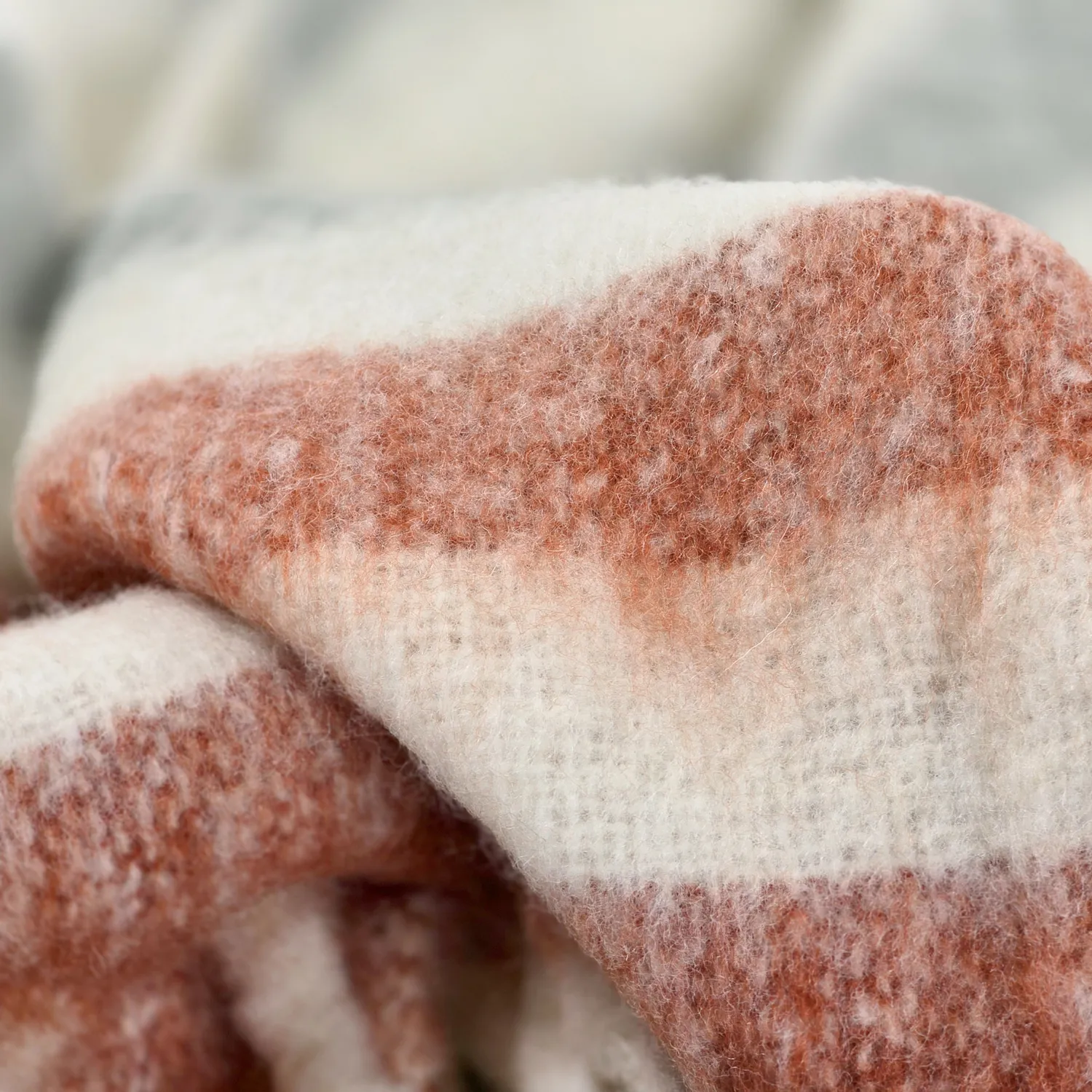 Throws - Plaid in wool mix - Monica (pink)