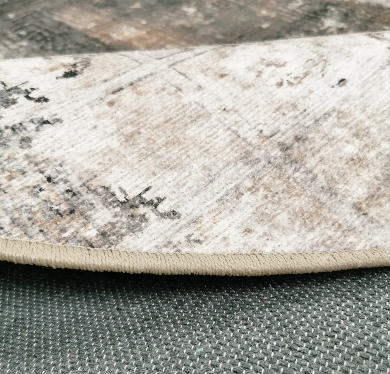 Round rug - Flores (black/brown/white)