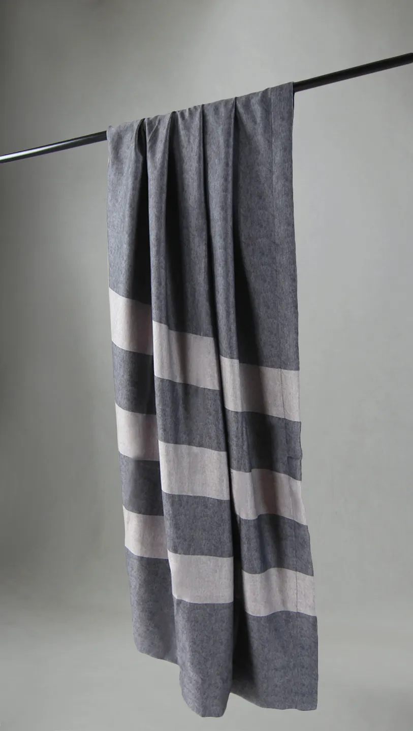 Curtains - Blackout curtain Penda (black)